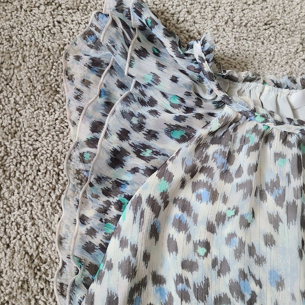 Metallic Ruffle Leopard Print Blouse - Picture 3 of 14